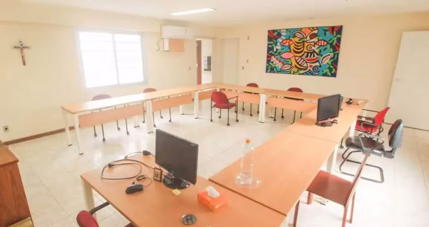 Oportunidade!! prédio a venda na rua marquês de valença, com aproximadamente 2.000m² de área útil