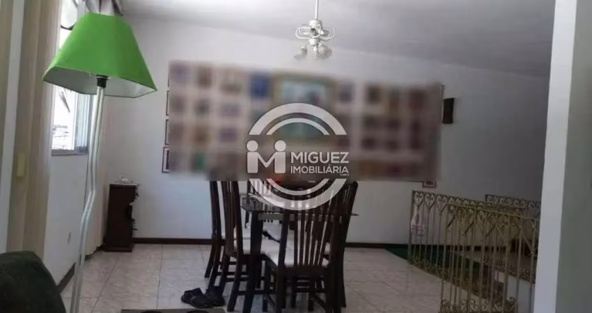 Rua bom pastor - casa 4 quartos - tijuca - á venda - código 7997