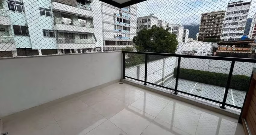 À venda em vila isabel: garden novo na rua torres homem. são 2 quartos, sendo 1 suíte, sala arejada, cozinha prática e varanda gourmet. ideal para quem busca conforto e modernidade.