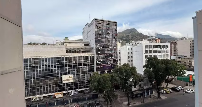 Na rua haddock lobo: apartamento à venda com 2 quartos (1 suíte), sala confortável e vaga na escritura.