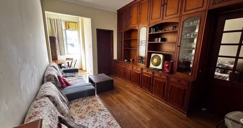 Oportunidade!! apartamento para locação na rua haddock lobo (tijuca) sala, 2 quartos, 1 vaga de garagem. excelente oportunidade para quem busca praticidade e mobilidade, próximo ao metrô.