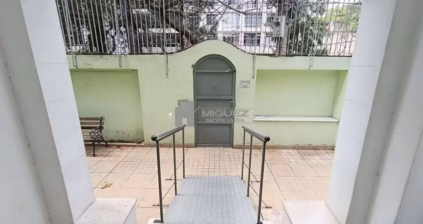 Alugo casa comercial de 230 m² , ideal para asilo, hostel, republica, outros. na av. heitor beltrão, à 500 metros do metrô afonso pena