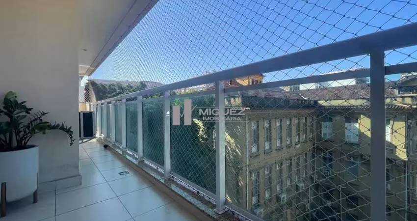 Apartamento à venda no condomínio focus! varandão, 3 quartos sendo 1 suíte, copa cozinha, dependência, 1 vaga de garagem! prédio com infra estrutura e porteiro 24 horas! rua mariz e barros colado a pr