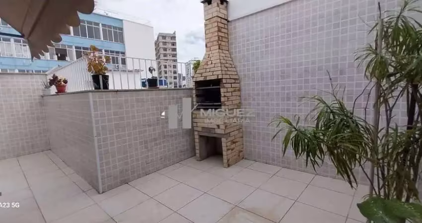Cobertura linear, tijuca. 3 quartos, vaga e terraço com churrasqueira. código 23215