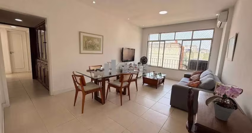 Amplo apartamento à venda na tijuca! são 3 quartos, 130m², vaga de garagem e excelente localização — entre os metrôs são francisco xavier e afonso pena.