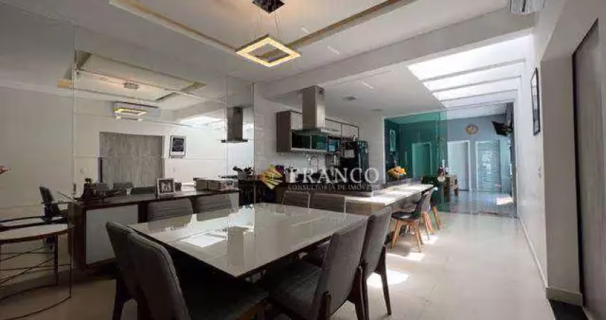 Casa com 3 dormitórios à venda, 220 m² por r$ 1.450.000,00 - campos do conde 1 - tremembé/sp