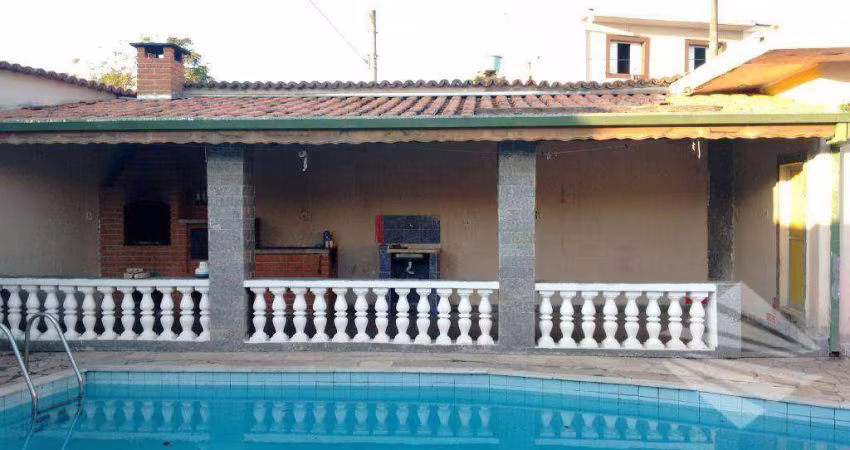 Casa com 3 dormitórios, 510 m² - venda ou aluguel  - Monção - Taubaté/SP