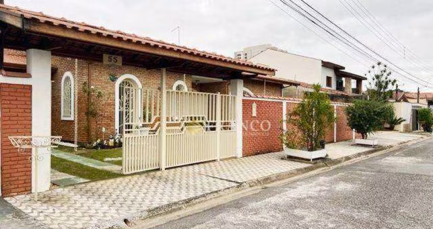 Casa com 3 dormitórios à venda, 365 m² - Condomínio Residencial Bel Recanto - Taubaté/SP