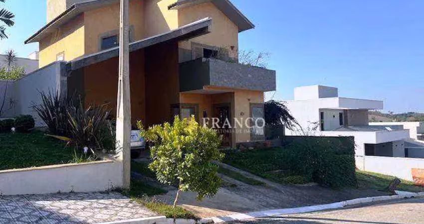 Sobrado com 3 dormitórios à venda, 211 m² - Condomínio Colinas do Belém - Taubaté/SP