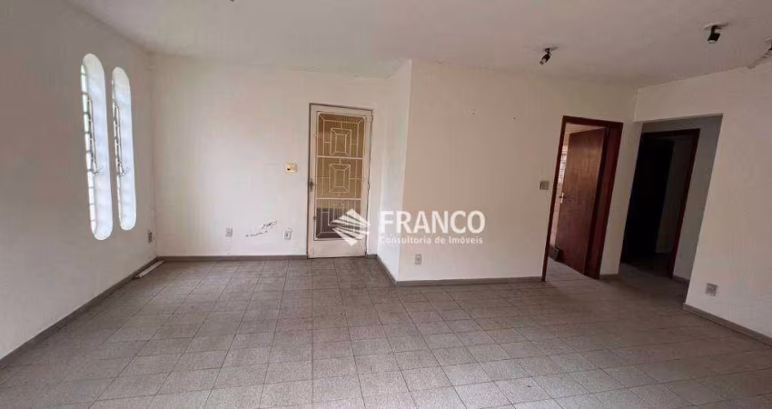 Casa com 2 dormitórios à venda, 75 m² por R$ 330.000,00 - Vila Jaboticabeira - Taubaté/SP