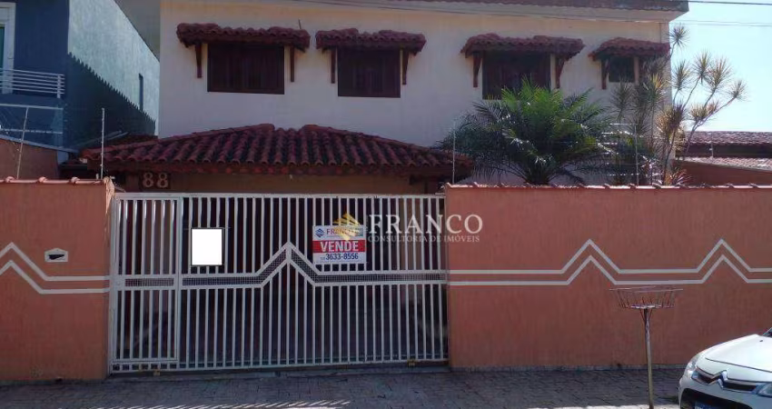 Sobrado à venda, 282 m² por R$ 700.000,00 - Campos Elíseos - Taubaté/SP