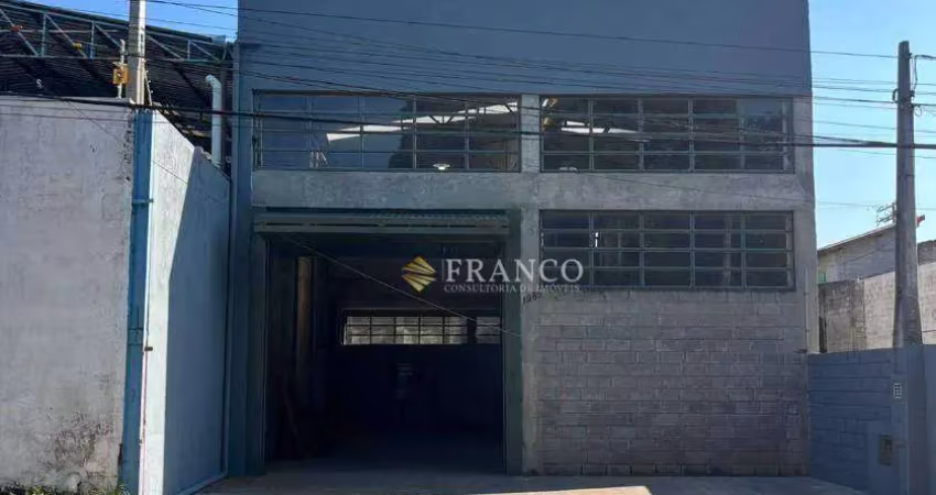 Galpão para alugar, 241 m² - Residencial Estoril - Taubaté/SP