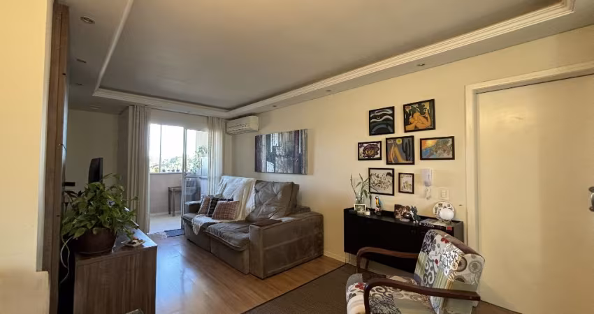 Apartamento com 1 suíte mais 2 quartos, à venda no bairro Costa e Silva em Joinville-SC, valor R$ 395.000,00.
