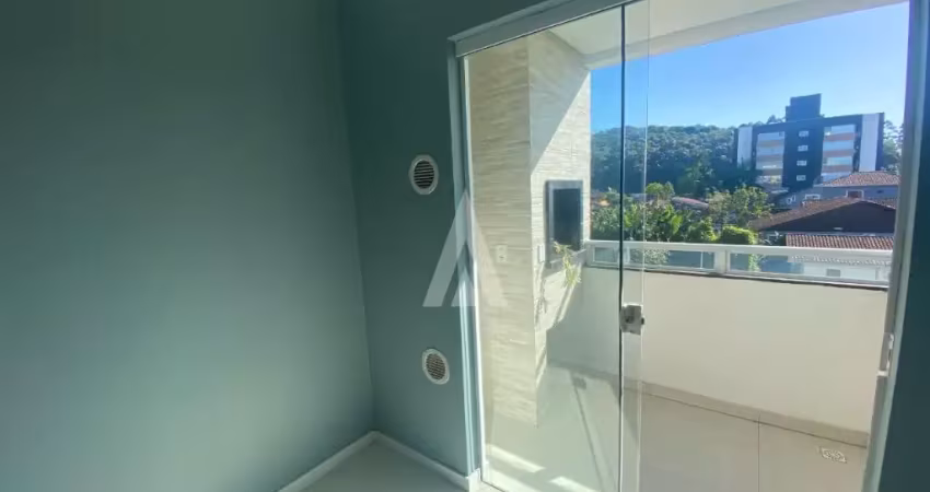 Lindo apartamento com 2 quartos, à venda no bairro Costa e Silva em Joinville-SC, por R$ 310.000,00.