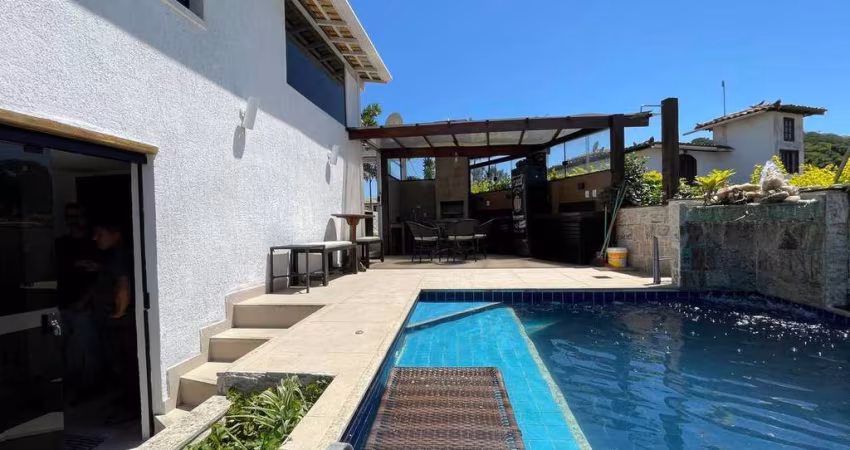 Casa com 4 suítes à venda em Geribá, Armação dos Búzios - RJ
