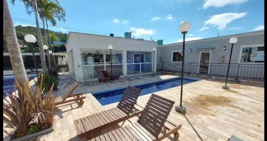 Apartamento à venda no Residencial Parque Flores da Estação em Serraria- São José/SC
