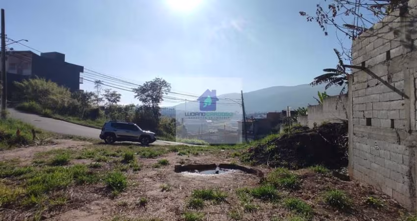 Lote/Terreno em Laranjeiras - Caieiras: Venda por R$ 195.000