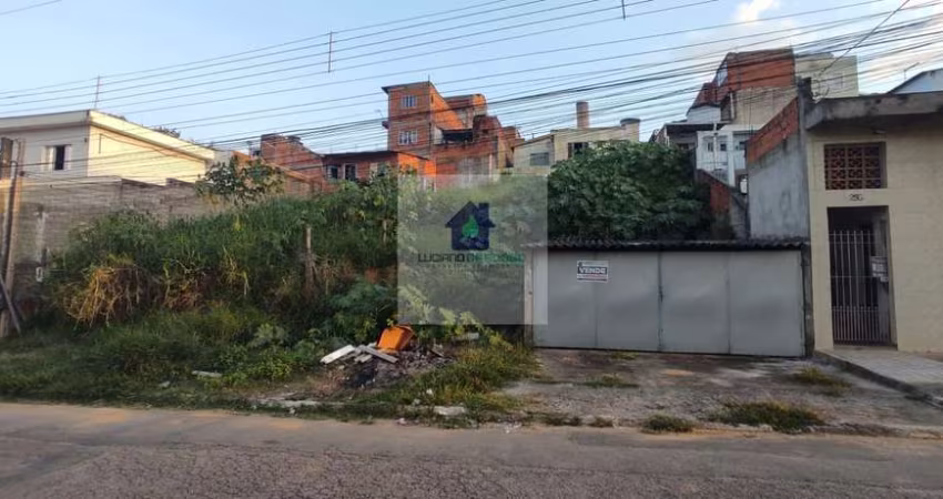 **Descubra o seu novo lar no Jardim Luciana!** Este incrível lote/terreno, disponível por apenas R$ 180.000,00, é a oportunidade que você esperava para construir a casa dos seus sonhos. Situado em uma