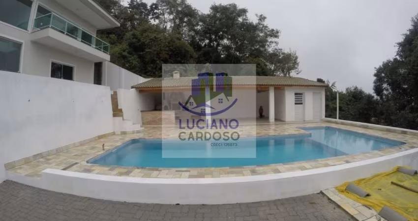 Casa de Condomínio em Alpes de Caieiras  -  Caieiras