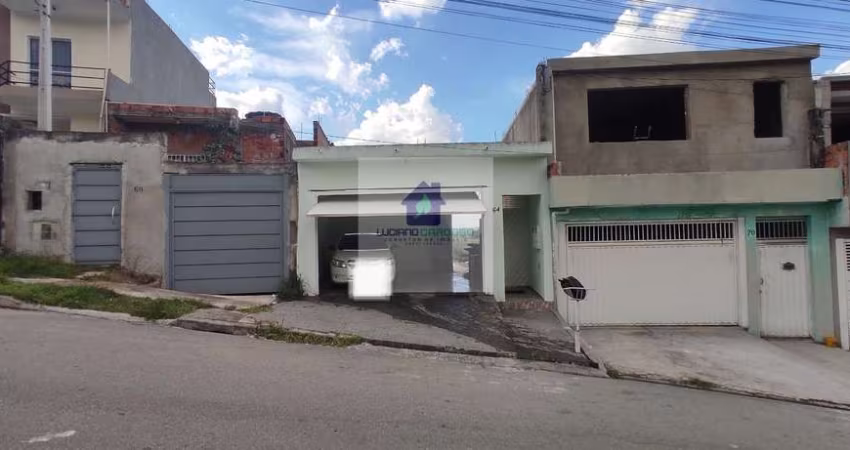 Casa à Venda em Jardim Helena, Caieiras: 2 Dormitórios por R$450k