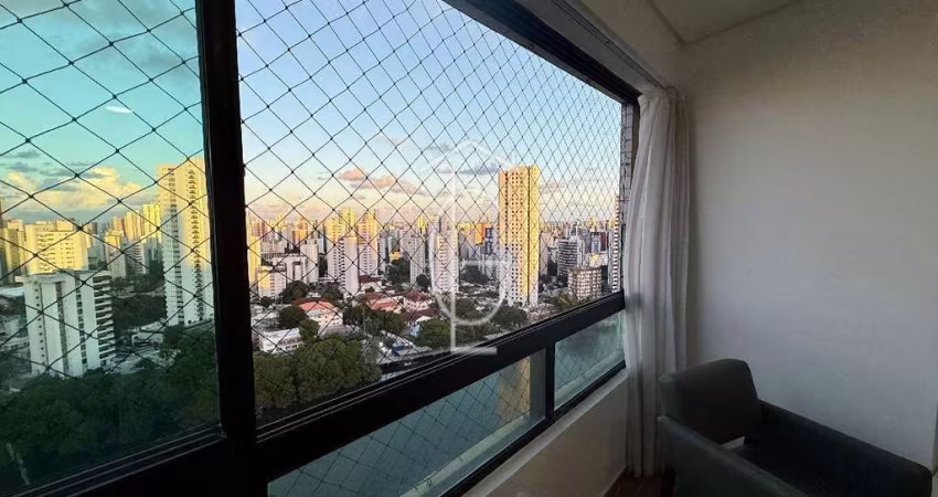 LINDO FLAT MOBILIADO COM BEL&#205;SSIMA VISTA PARA O RIO