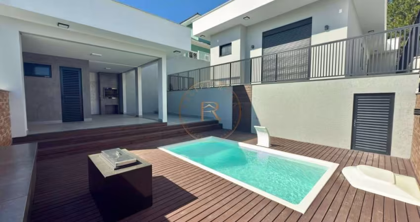 Casa à venda no bairro Pedra Branca - Palhoça/SC