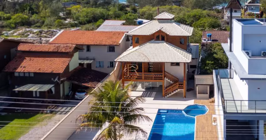 Casa com 3 quartos para alugar na Rua Jardim dos Eucaliptos, Campeche, Florianópolis