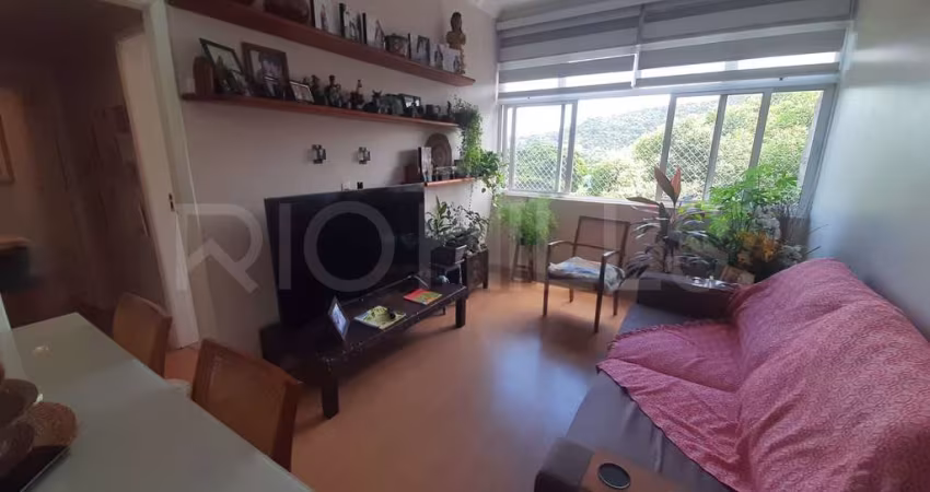 Apartamento de 2 quartos, com 70m², à venda em São Francisco, Niterói/RJ