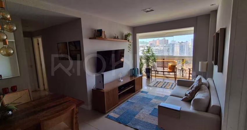 Apartamento de 2 quartos, com 75m², à venda no Jardim Icaraí, Niterói/RJ
