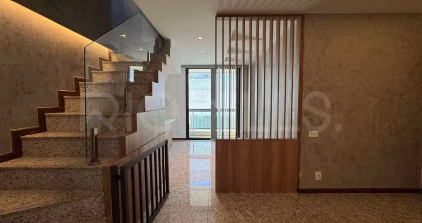 Apartamento Cobertura de 3 quartos, com 185m², à venda em Charitas, Niterói/RJ