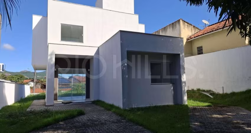 Casa Duplex, com 3 quartos e 121m², à venda em Serra Grande, Niterói/RJ