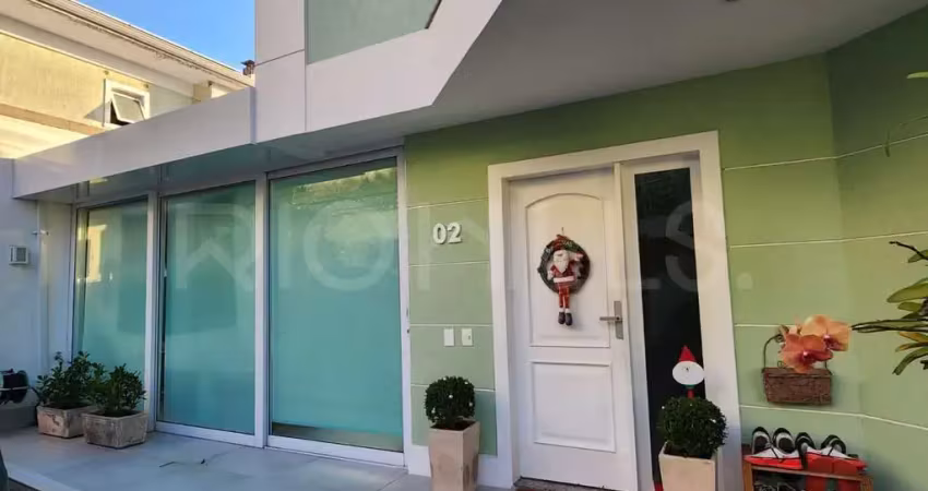 Casa em condomínio com 4 quartos e 180m², à venda em são francisco, niterói/rj