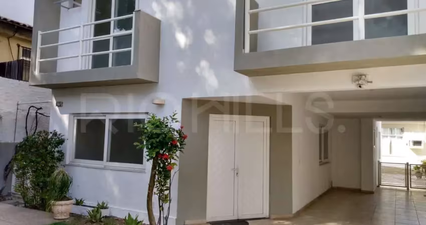 Casa duplex de 3 quartos, com 250m², à venda em são francisco, niterói/rj