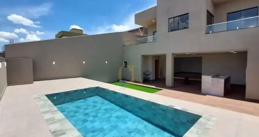 Casa 03 quartos com piscina à venda - Zona Leste