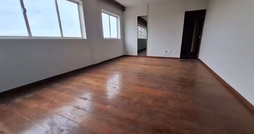 Apartamento região central 03 quartos( 01 suíte) - 04 banheiros, ampla sacada