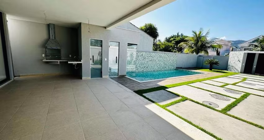 Casa com 5 dormitórios à venda, 380 m² por R$ 3.790.000,00 - Barra da Tijuca - Rio de Janeiro/RJ