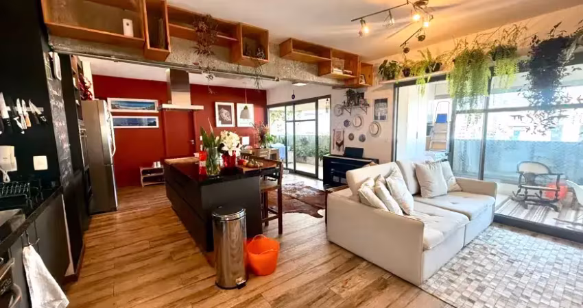 Apartamento com 102 metros, 2 vagas,  á venda em Barra Funda, São Paulo/SP