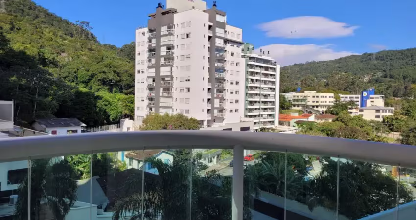 Apto 4 dormitórios,2 vagas de garagem,estrutura lazer completa