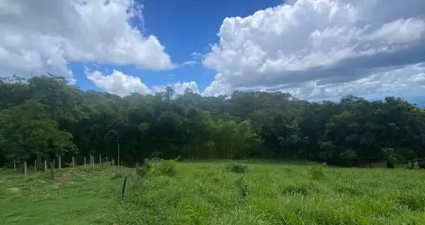 Terreno a venda no morro dos ventos em chapada dos guimarães com visual e cercado de mata