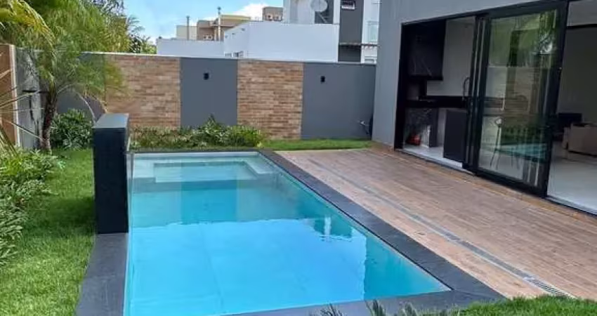 Casa á venda no  Condomínio Alphaville Cuiabá II