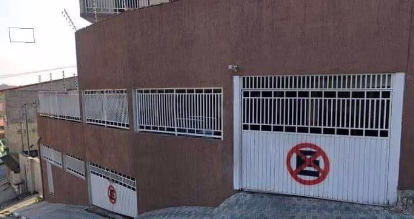 Sobrado com 3 dormitórios à venda, 116 m² por R$ 440.000 - São Pedro - Osasco/SP