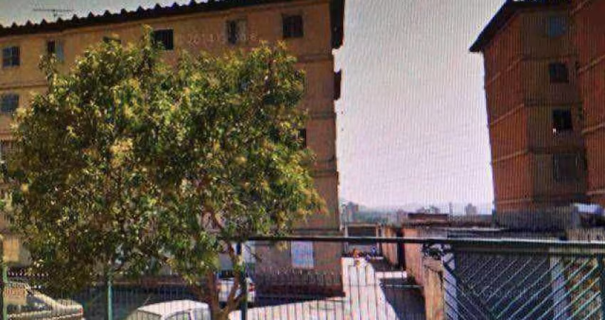 Apartamento com 2 dormitórios à venda, 50 m² por R$ 160.000,00 - Conjunto Habitacional Presidente Castelo Branco - Carapicuíba/SP