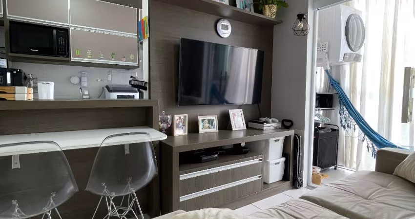 Apartamento incrível no Villaggio Laranjeiras - 2 Qtos C/Suite - Sol manhã - Andar alto e vaga Coberta - Valparaiso  Serra ES.