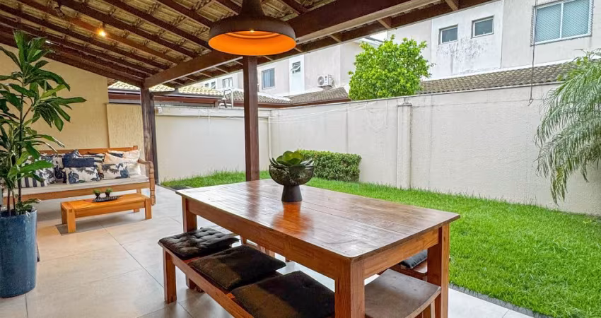 Luxo - Casa 3 Quartos com Suíte no Condomínio Itatiaia – Colina de Laranjeiras.