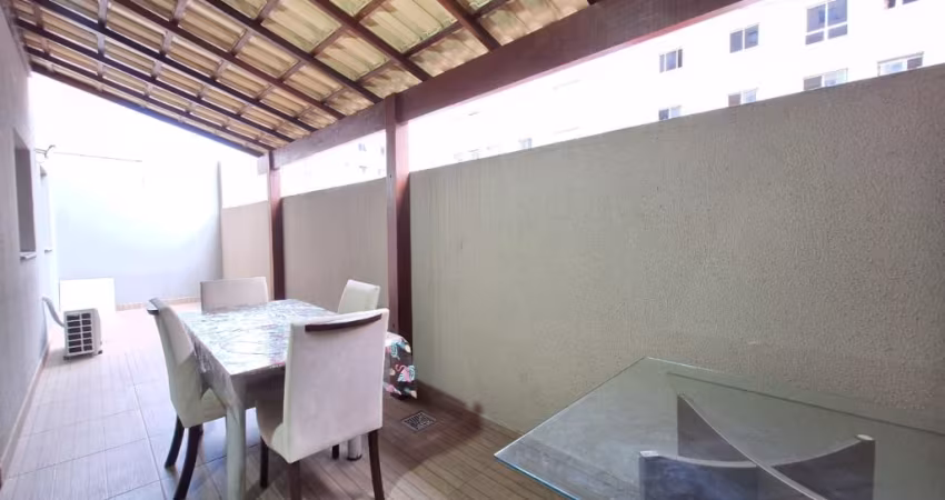 Á VENDA - Apto 02 Quartos com quintal já coberto em Camará - Serra ES.