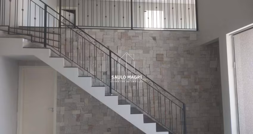 300 m2 de Área Construída - Excelente imóvel