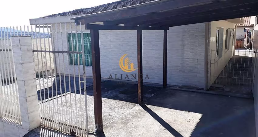 Casa à venda no bairro Serraria - São José/SC
