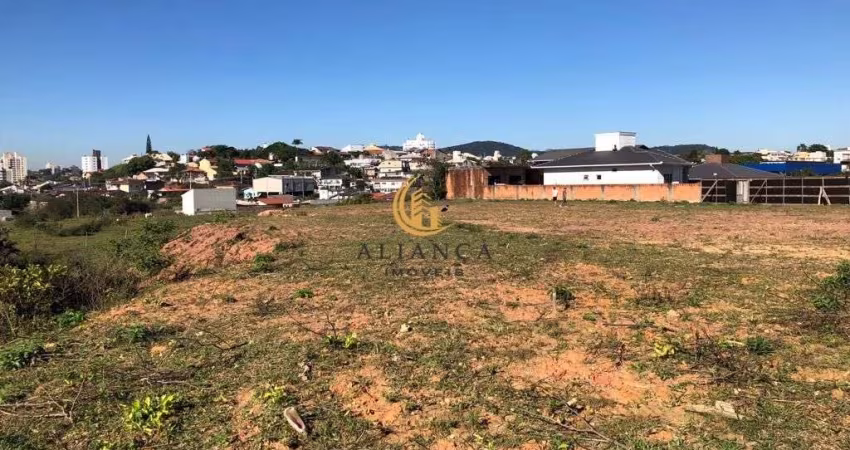 Terreno à venda no bairro Serraria - São José/SC