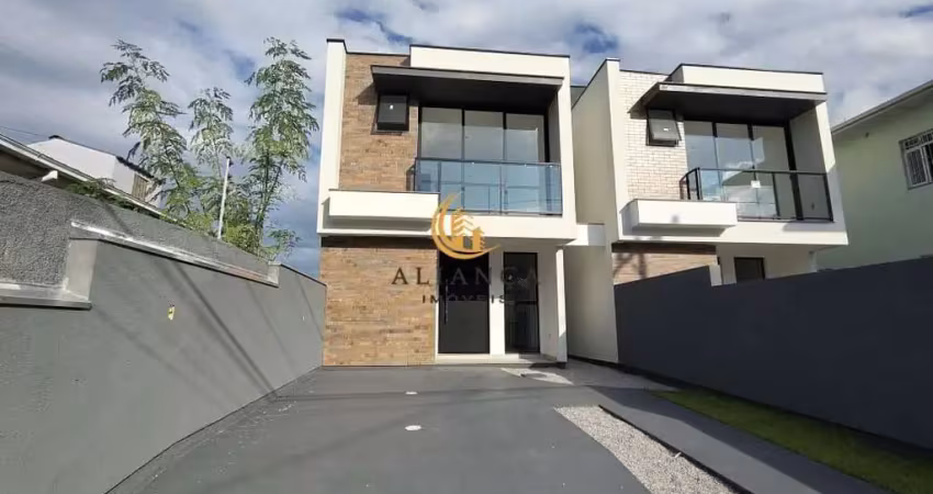Sobrado em Areias, São José/SC