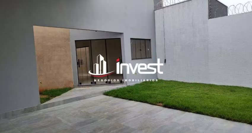 Maravilhosa casa à venda com 3 suítes, sala ampla integrada e 2 vagas no coração do Laranjeiras